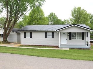 97 Kersey Rd, Williamsburg, KY 40769