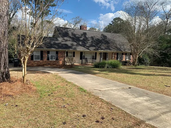 1515 Lullwater Cir SE, Cairo, GA 39828