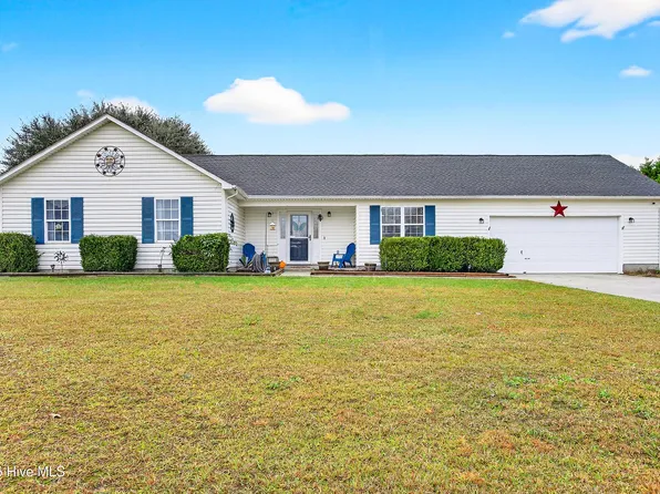 117 Esquire Drive, Richlands, NC 28574