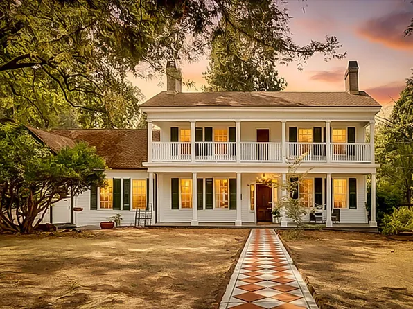 416 Zion St, Nevada City, CA 95959