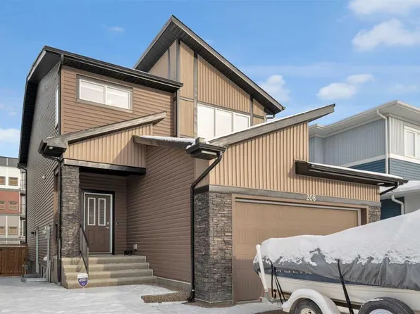 208 S Dawson Harbour Hts, Chestermere, AB T1X 1Z9