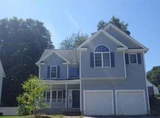 7 Meena Dr, Worcester, MA 01603