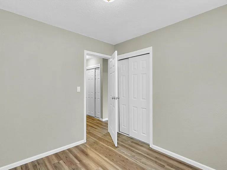 1306 Ellis Dr — Photo 13