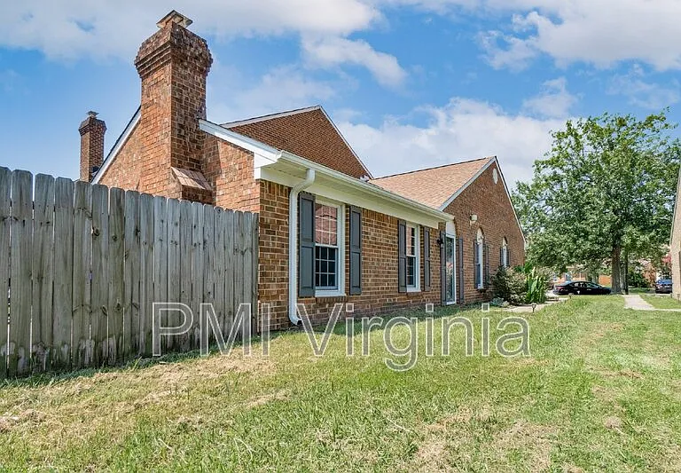 4809 Deming Ct — Photo 10