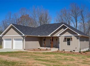 323 Chaney Loop Rd, Stoneville, NC 27048