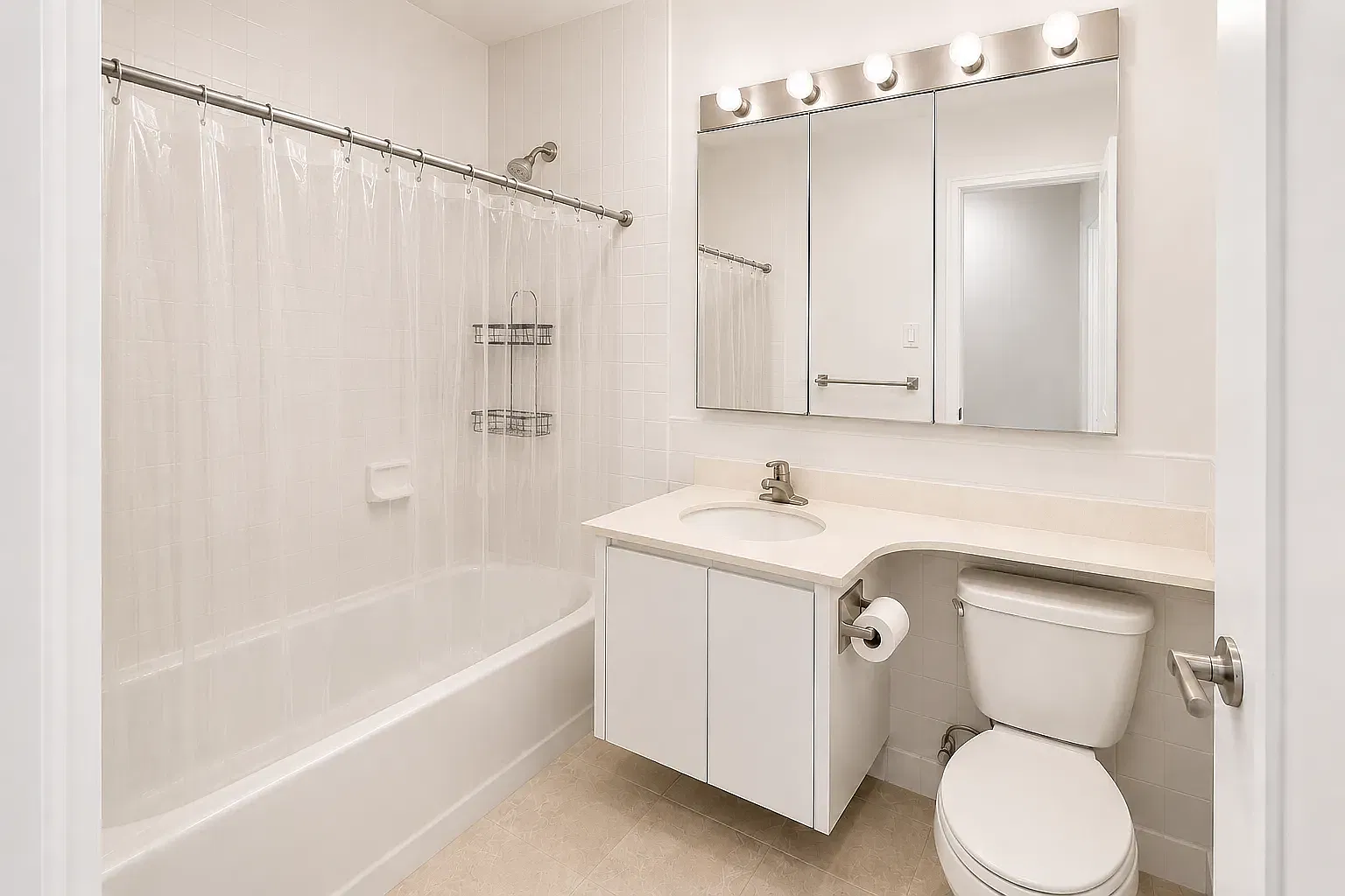 213 East 37th Street — Photo 3