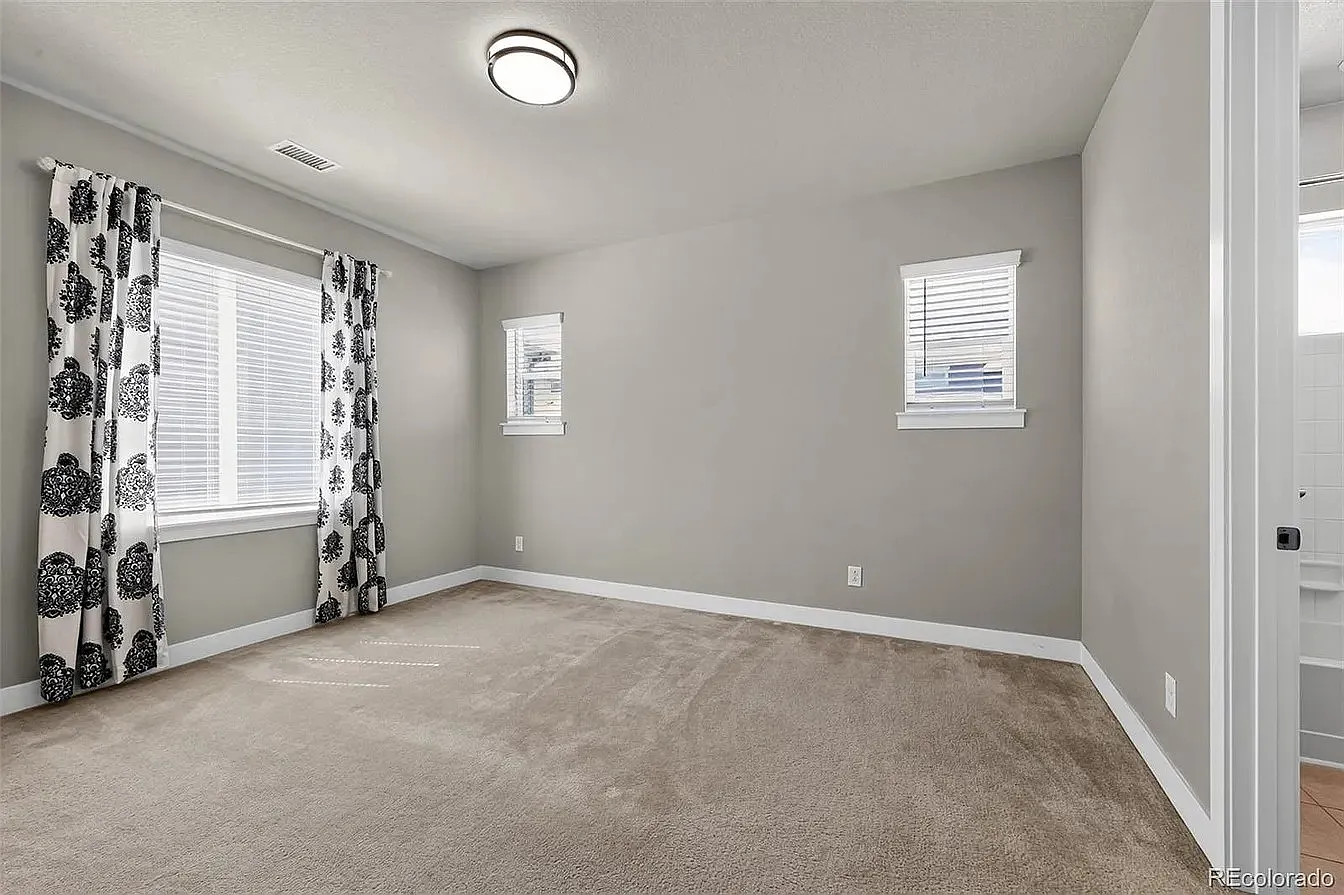 1 bed, 190 sqft, $1,000 — Photo 4
