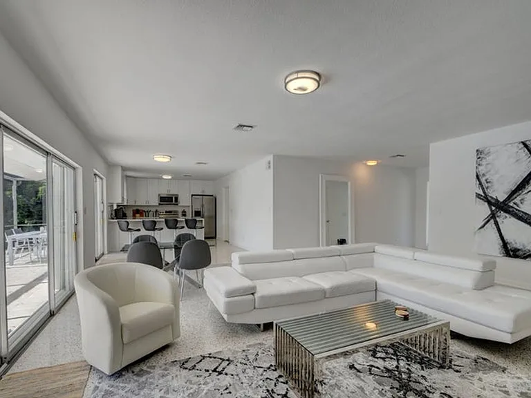 1171 Bimini Ln — Photo 5