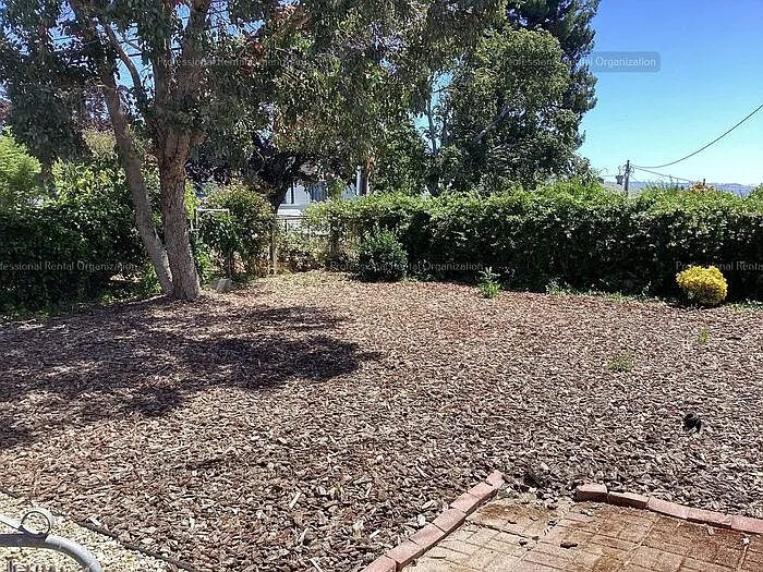722 Liberty Rd — Photo 15