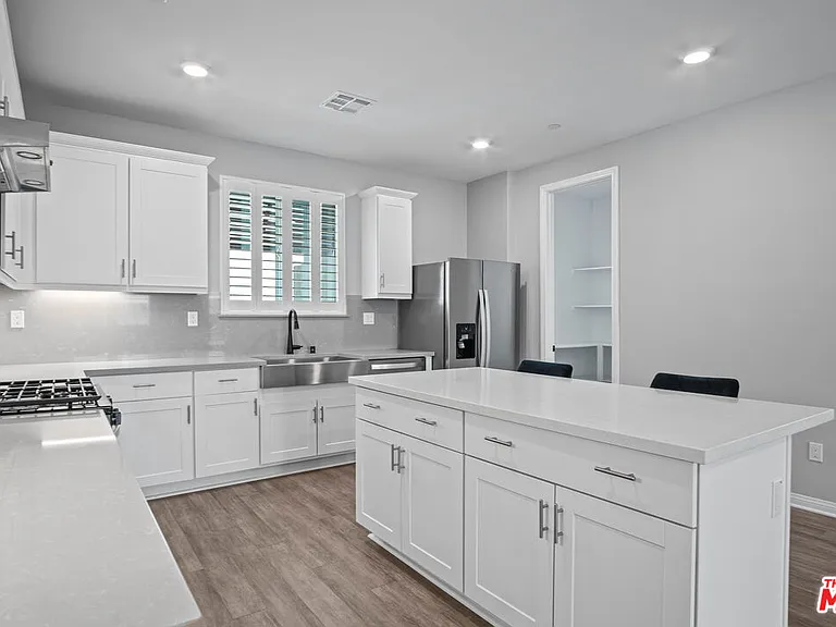 763 Sienna Way — Photo 17