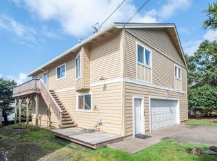 6505 Ne Mast Ave, Lincoln City, OR 97367