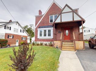 411 W Main St, Romney, WV 26757