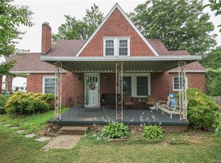 5611 Old Plank Rd, Charlotte, NC 28216