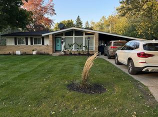 18850 Framingham Dr, Southfield, MI 48076