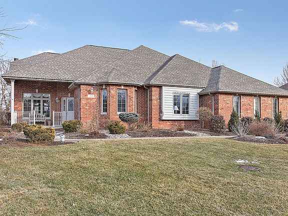 4th image of 60 Long Cove Dr