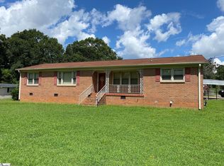 227 Dogwood Cir, Clinton, SC 29325