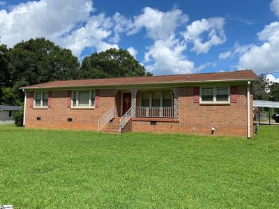 227 Dogwood Cir, Clinton, SC, 29325