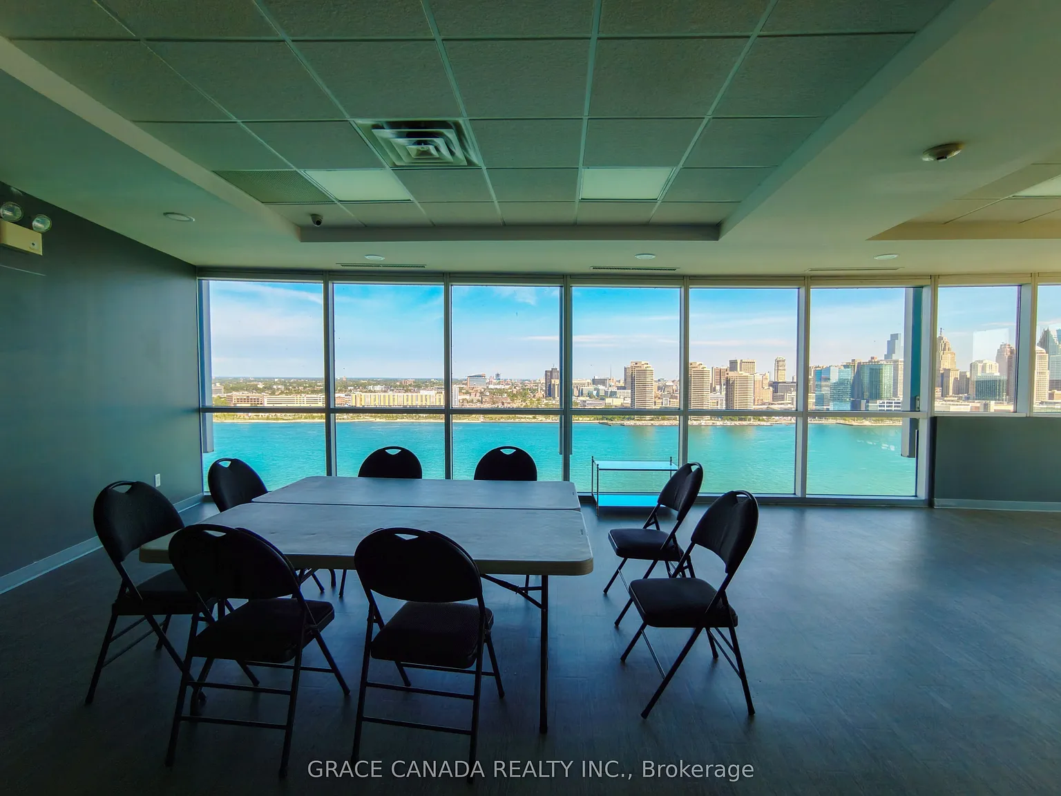2 bed, $3,000 — Photo 4