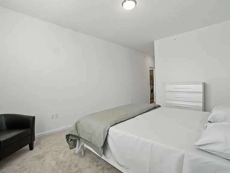 1728 Vankar Dr #307 — Photo 25