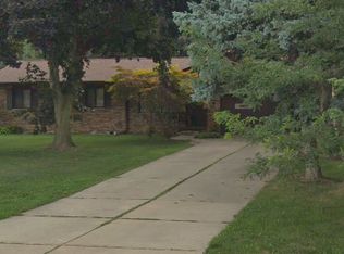 38383 Moravian Dr, Clinton Township, MI