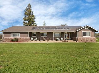 236 Creekview Ln, Wallace, CA 95254