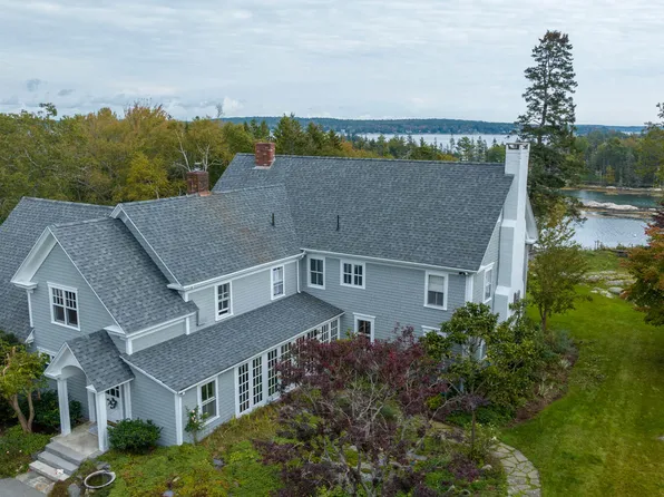 254 Cape Newagen Road, Southport, ME 04576