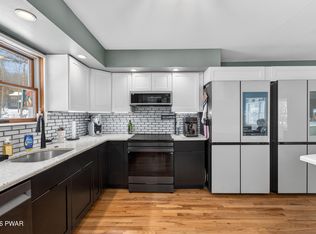 111 French Coach Rd, Milford, PA 18337