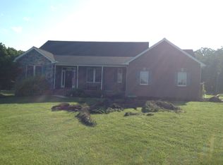 9 Cedar Rd, Carlisle, PA 17015