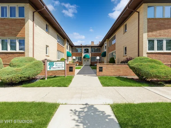 (undisclosed Address), Chicago, IL 60655