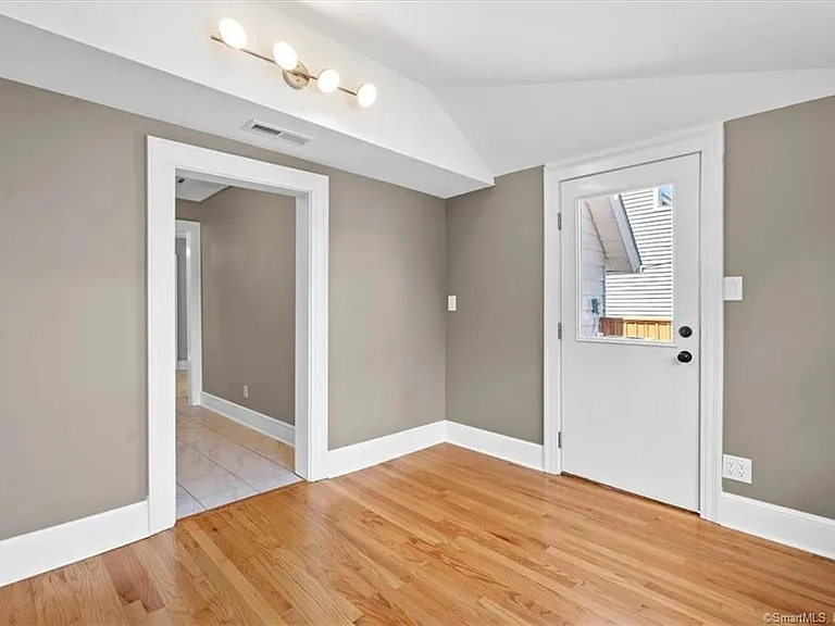 223 Townsend Ave #2 — Photo 20