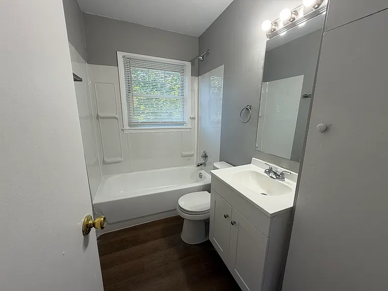 1861 Dunkirk Dr — Photo 16