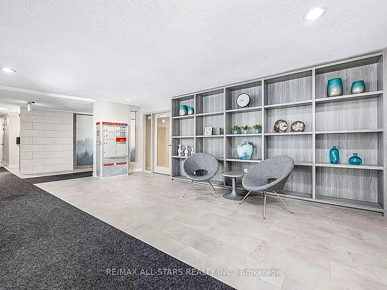 7 Albert St #116 — Photo 22