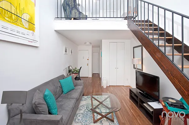 Rented by NOVO | media 24
