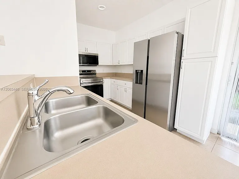 12572 Shoreline Dr #107 — Photo 15