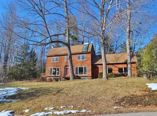 24 Page Pl, Orono, ME 04473