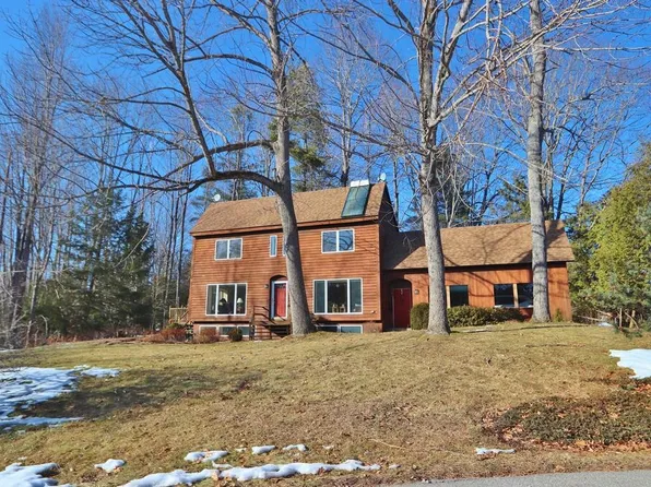 24 Page Place, Orono, ME 04473