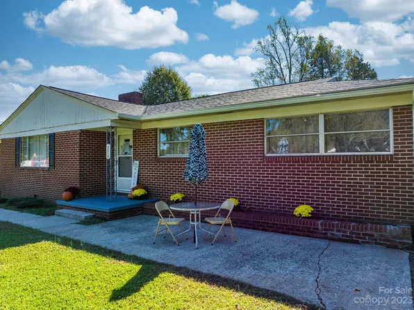 3216 Us Highway 70 E, Morganton, NC 28655