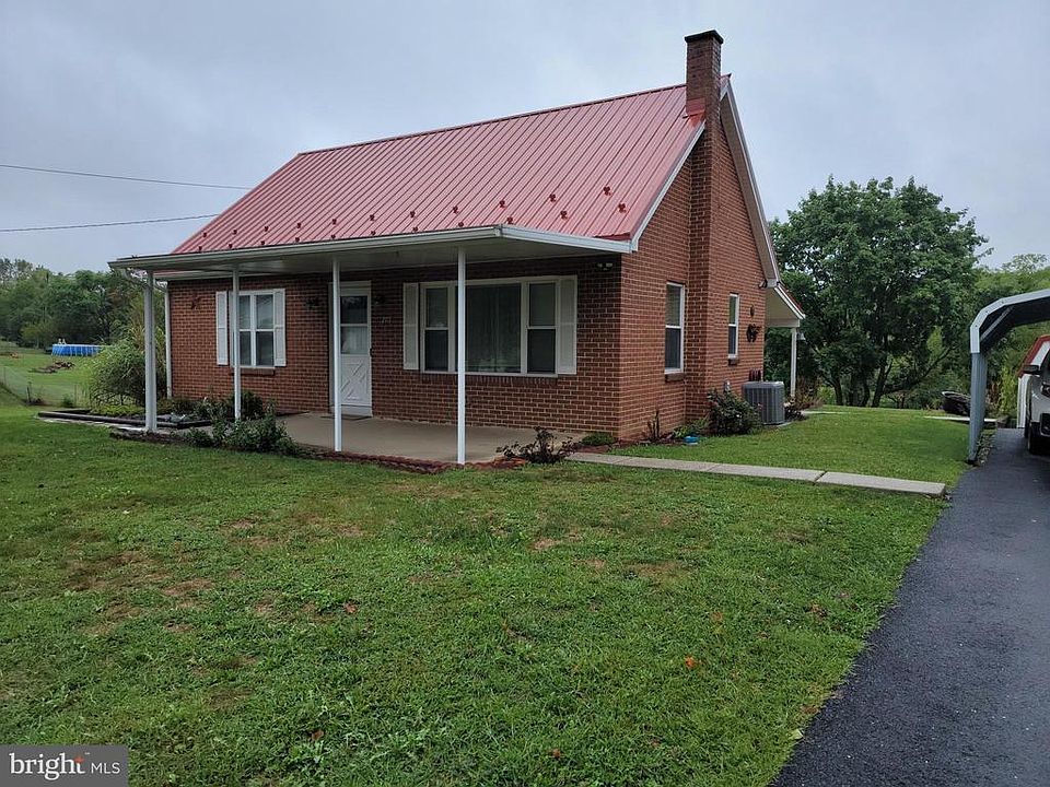 1st image of 2711 Spring Rd