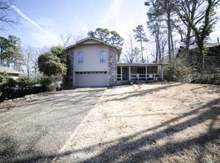 11 Heritage Ct, Little Rock, AR 72211