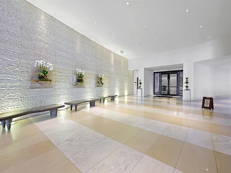 200 Biscayne Boulevard Way #4314 — Photo 20