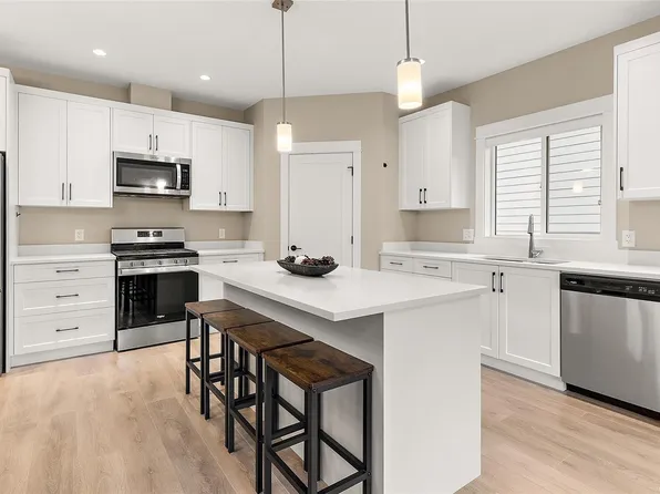 933 Blakeon Pl, Langford, BC V9C 0R3