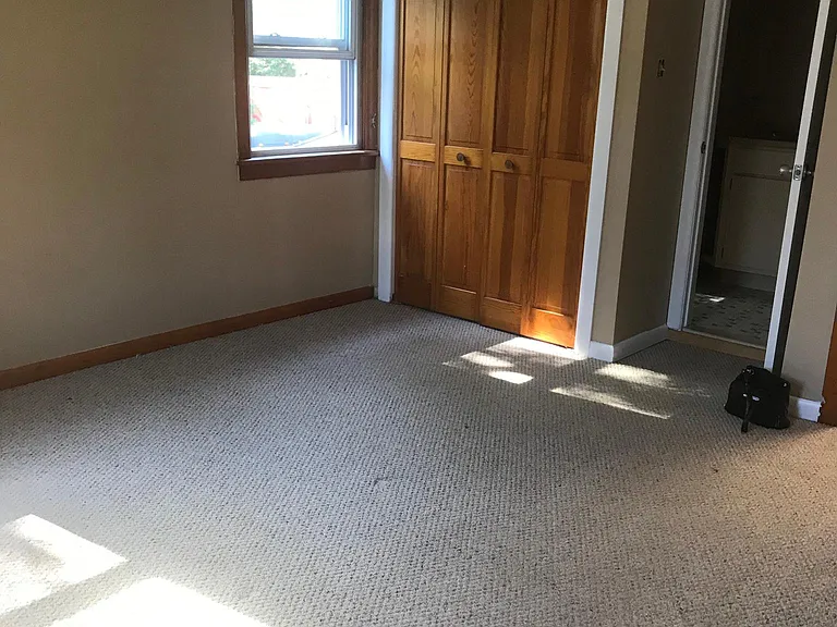 202 N Clinton Ave #2 — Photo 4