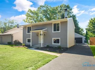 6111 Boothbay Dr, Toledo, OH 43615