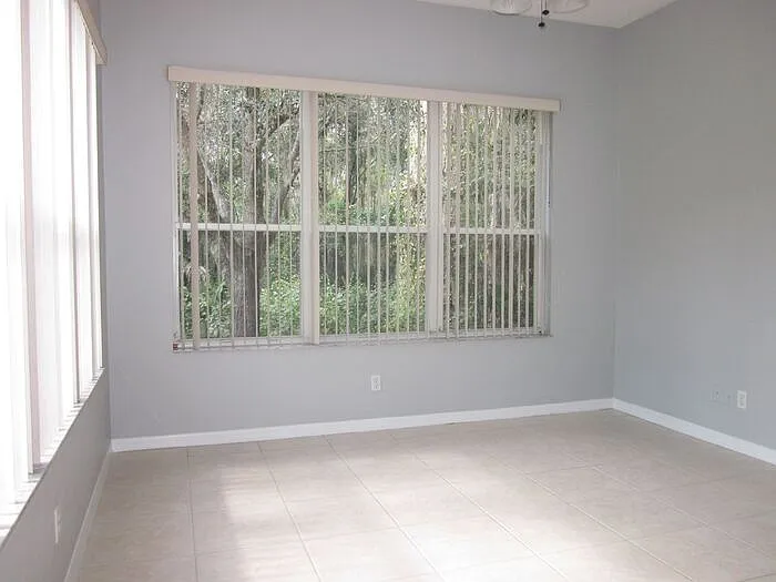 19226 Autumn Woods Ave — Photo 26