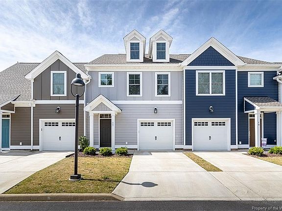 3rd image of 17 Village Park Ln