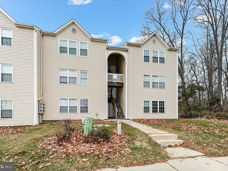 1st image of 213 Highland Blvd #44