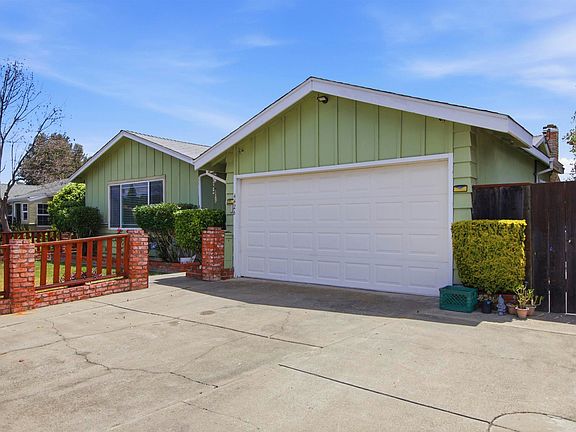 2nd image of 4426 Sacramento Ave
