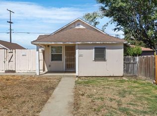 1617 Victoria Dr, Modesto, CA 95351