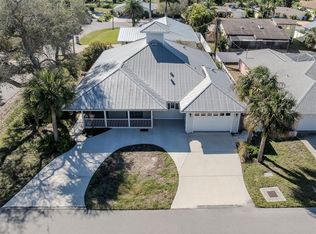 908 Circle Dr, Venice, FL 34285