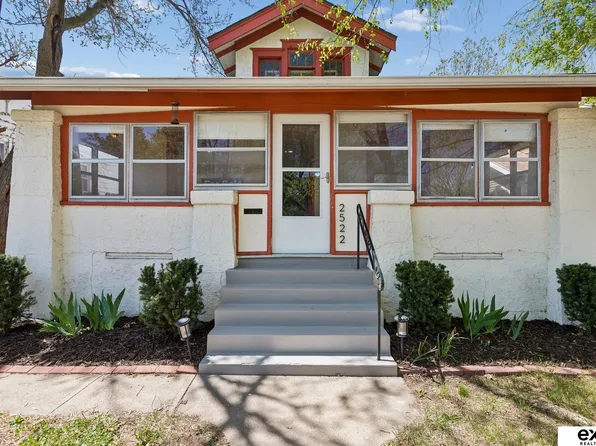 2522 N 49th St, Omaha, NE 68104